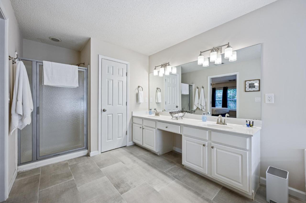 Enjoy This Amazing Home With Porch & Grill Near Dt Woodstock Luaran gambar